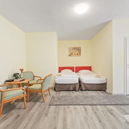 Businesshotel Lemon Suites Self Check-In Messe Airport Mit Kueche - Monteure Willkommen Neuhausen auf den Fildern Zimmer foto