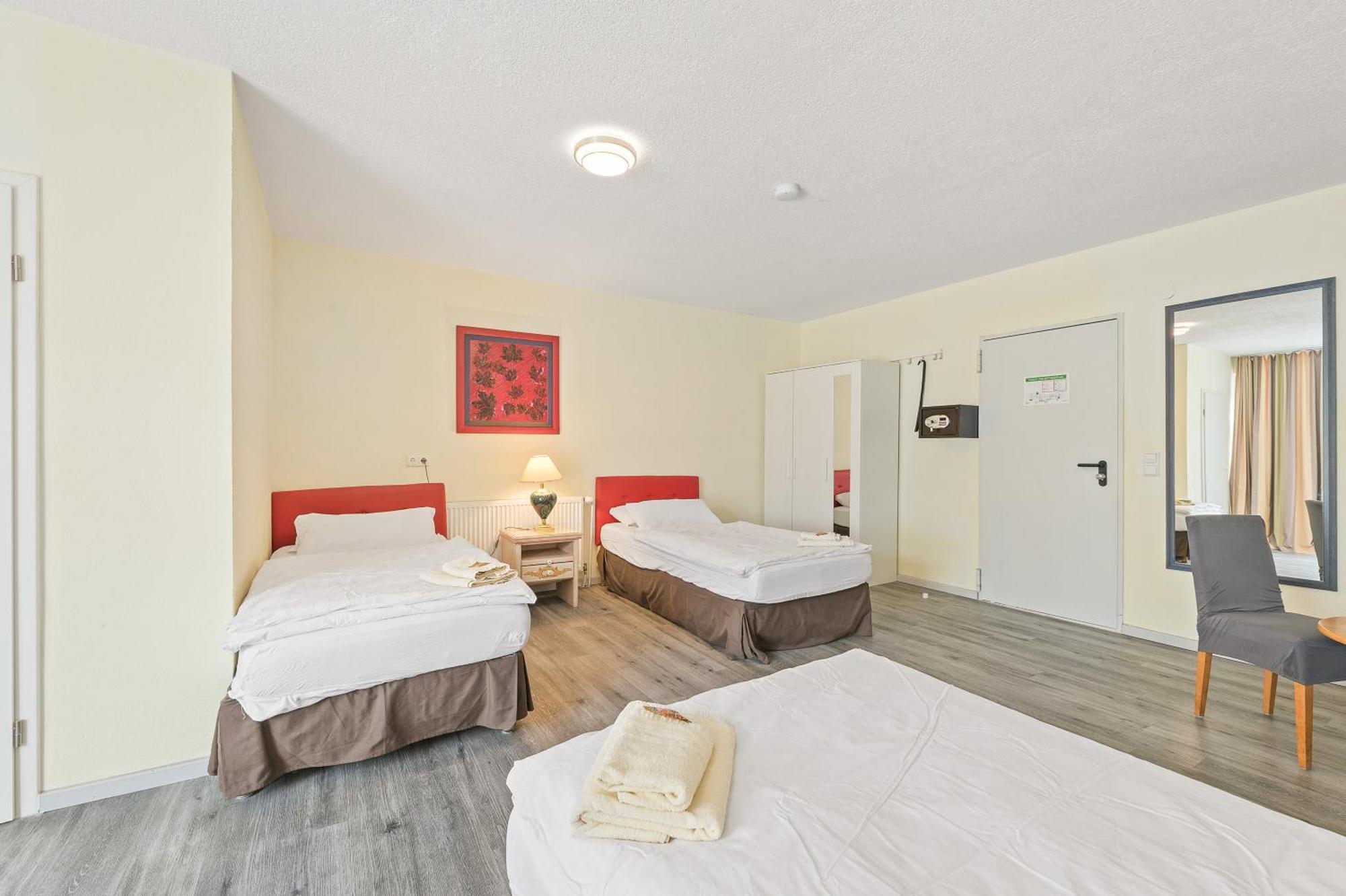 Businesshotel Lemon Suites Self Check-In Messe Airport Mit Kueche - Monteure Willkommen Neuhausen auf den Fildern Zimmer foto